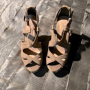 Jessica Simpson Raffia Wedges